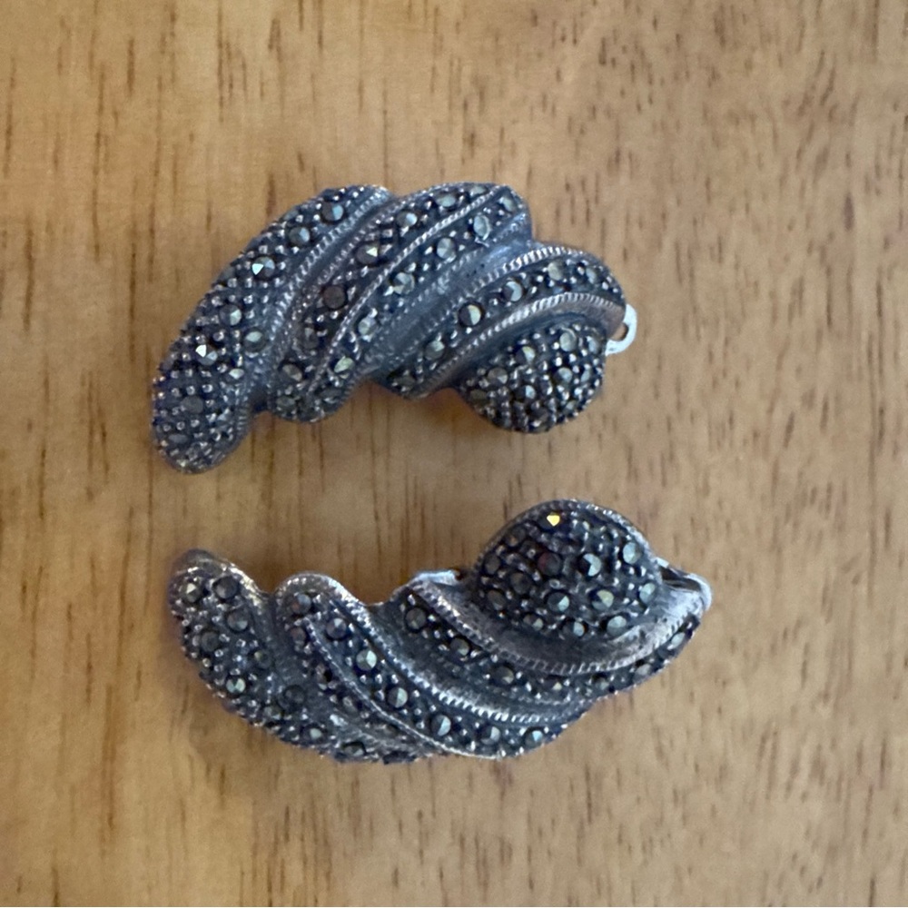 Elegant Vintage 925 Sterling Silver clip on earrings Marcasite - Picture 5 of 5